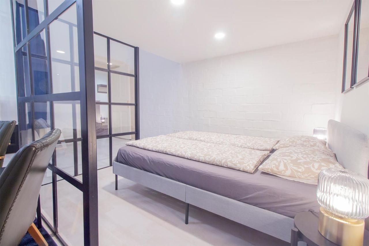 בודפשט Industrial Double Loft Apartment מראה חיצוני תמונה
