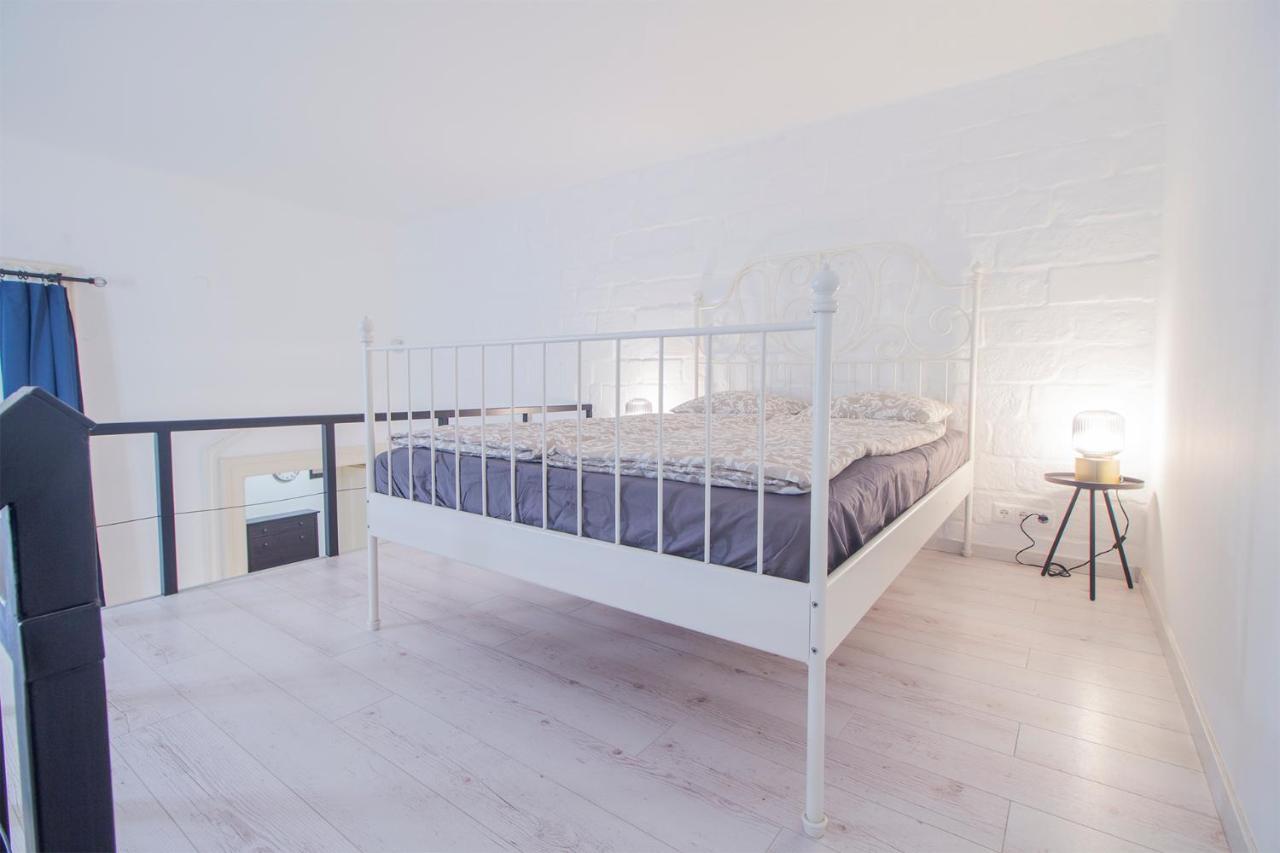 בודפשט Industrial Double Loft Apartment מראה חיצוני תמונה
