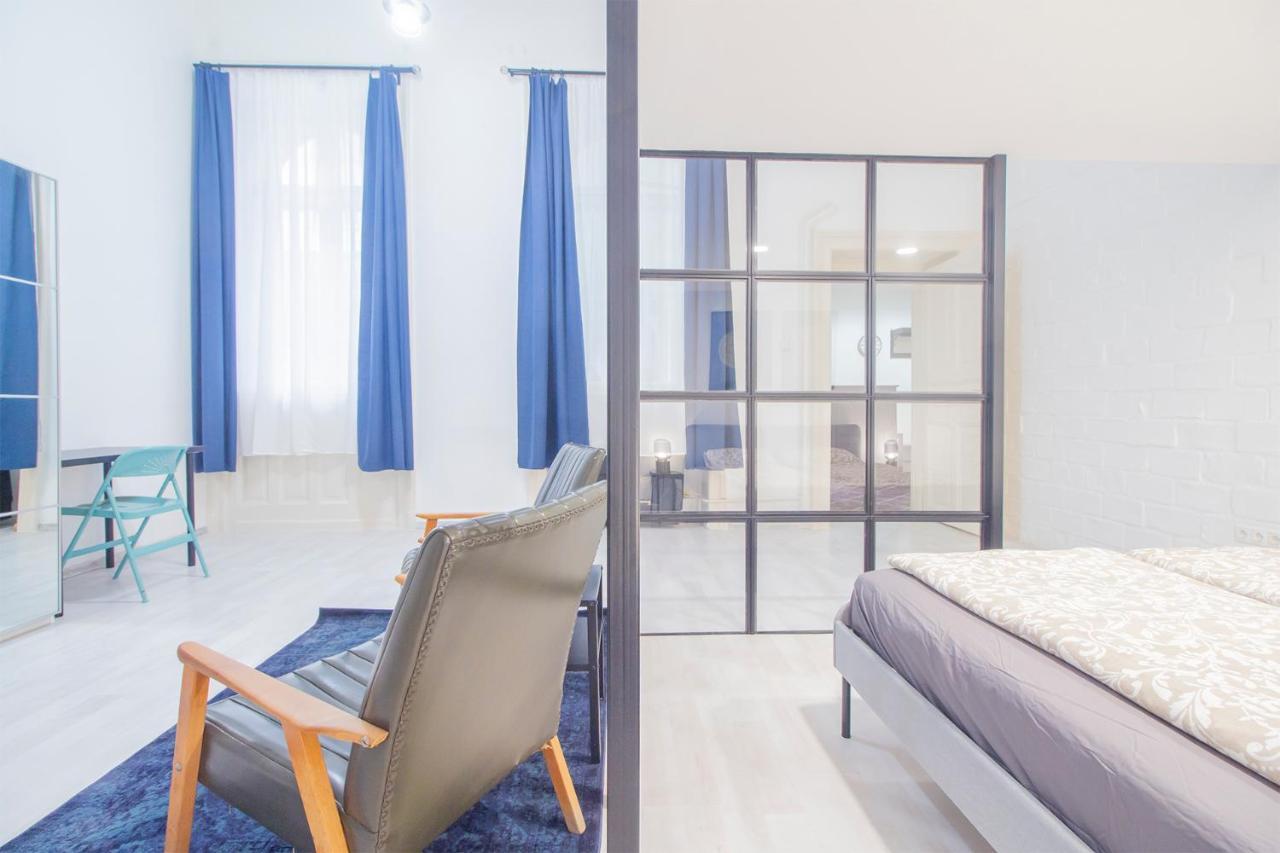 בודפשט Industrial Double Loft Apartment מראה חיצוני תמונה
